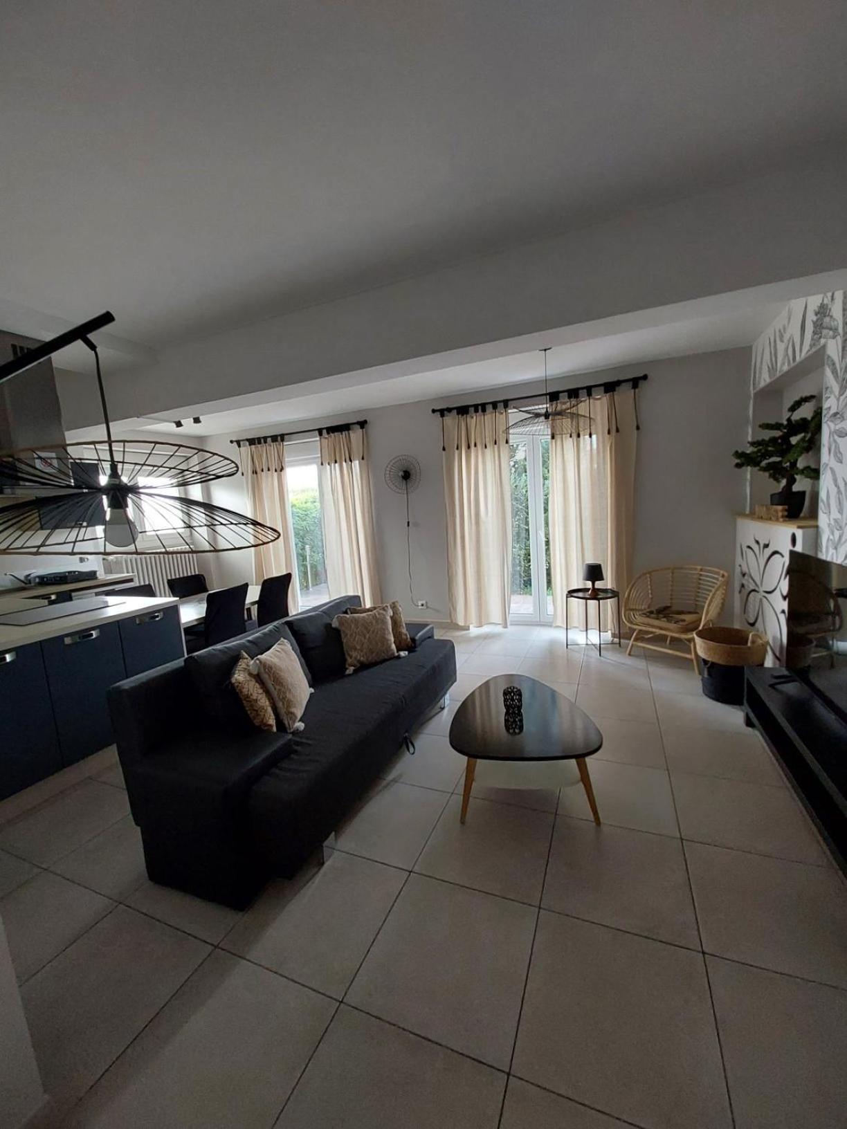 Les Appartements Sur Pompidou - 7 Appartements Neufs Societe Selogerametz Com Екстериор снимка